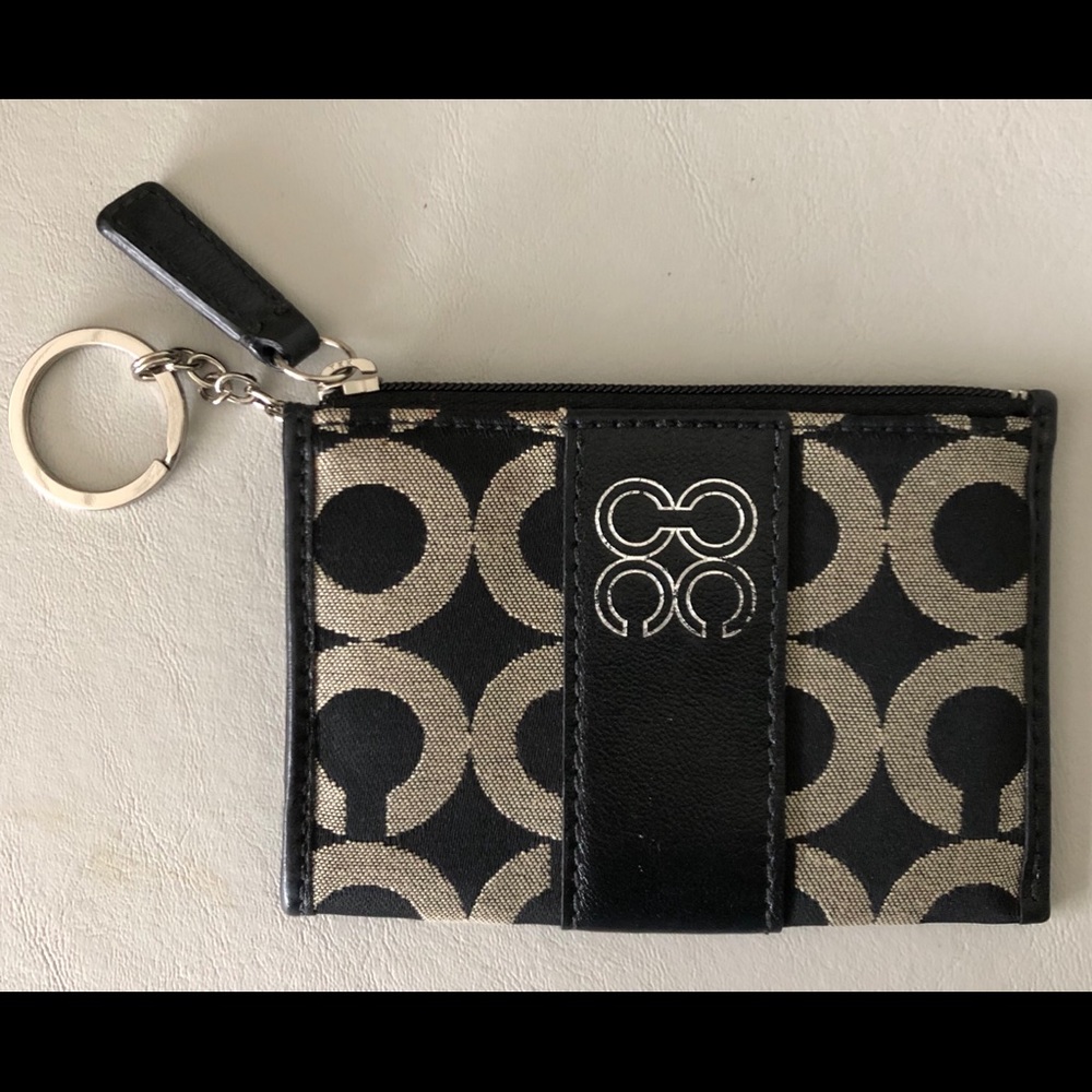 Signature Coach KeyRing/Card Holder in Black